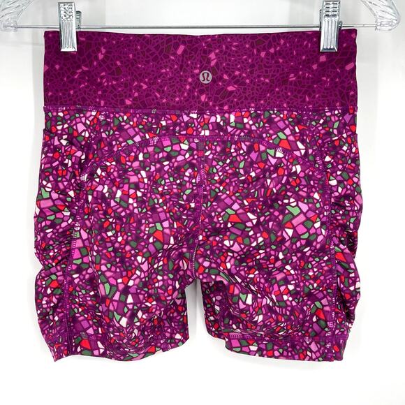 Lululemon Speed Track Short Size 4 Paradise Geo Print Plum - Picture 2 of 7